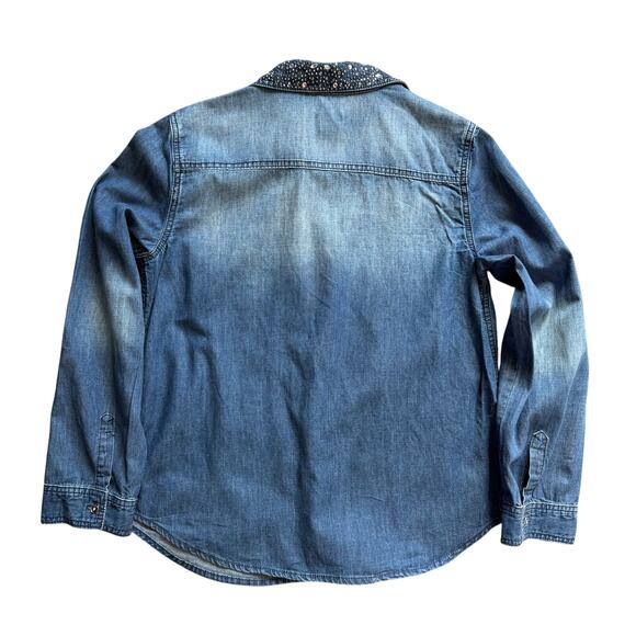 Chicos Rhinestone Collar Denim Chambray Button Up Shirt Long Sleeve Size 1 - Picture 8 of 11